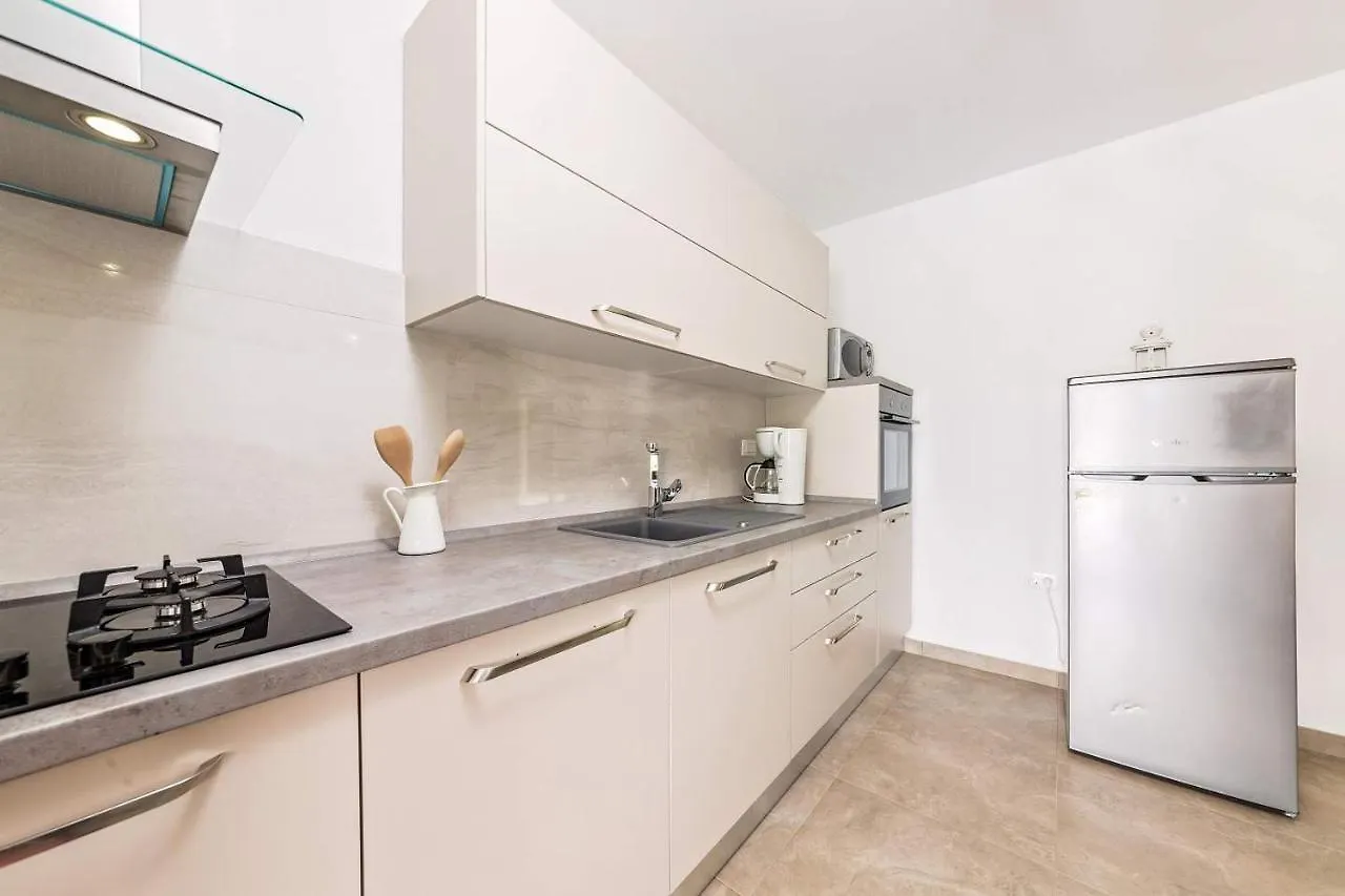 Holiday home Villa Flora Krsan