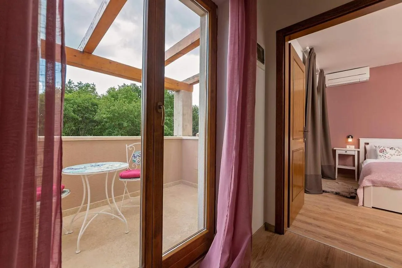 Villa Flora Krsan Holiday home